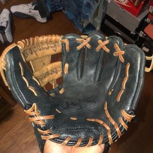 Nike baseball glove
